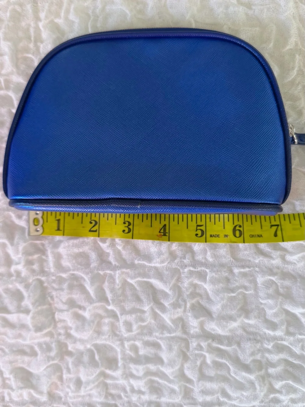 La Mer Cosmetic Case Bundle of 3